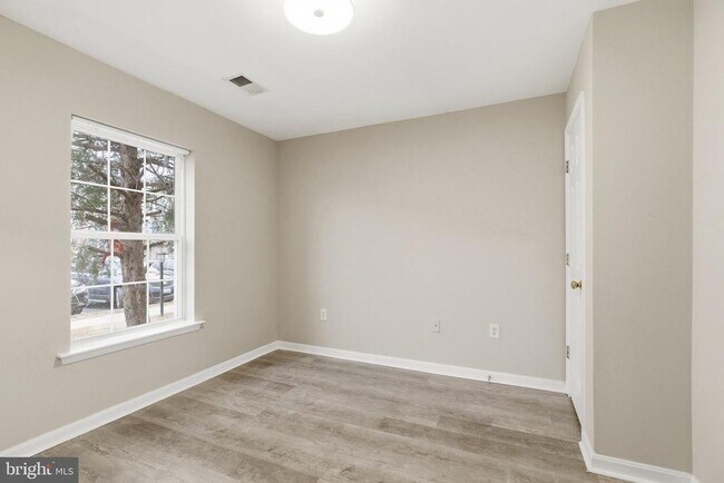 Building Photo - 14319 Legend Glen Ct