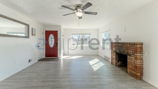 Building Photo - 503 E Montgomery Ave