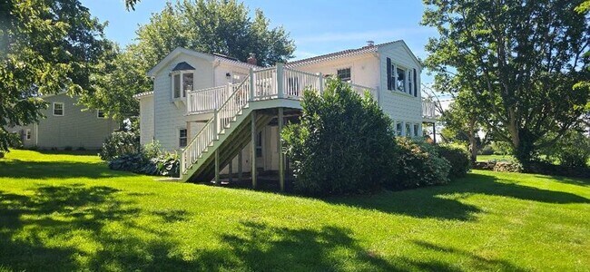 Building Photo - 391 Browns Ln