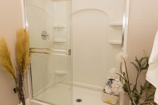 Building Photo - 617 Copper Ridge Way