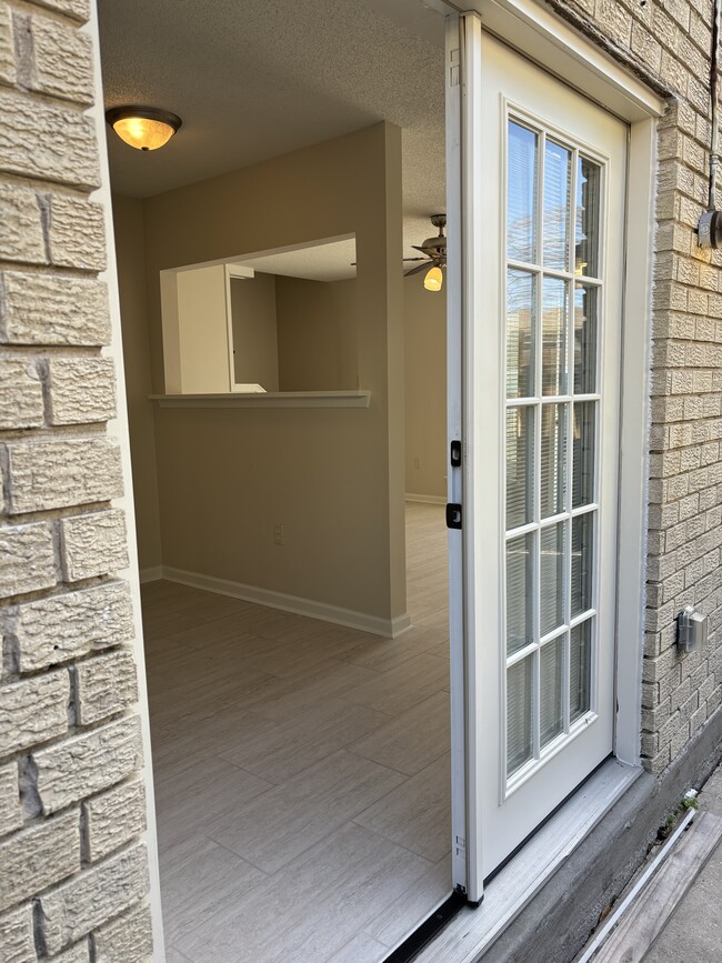 Building Photo - 4513 Tabony St