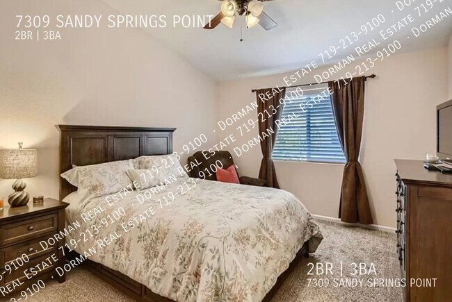 Building Photo - 7309 Sandy Springs Point