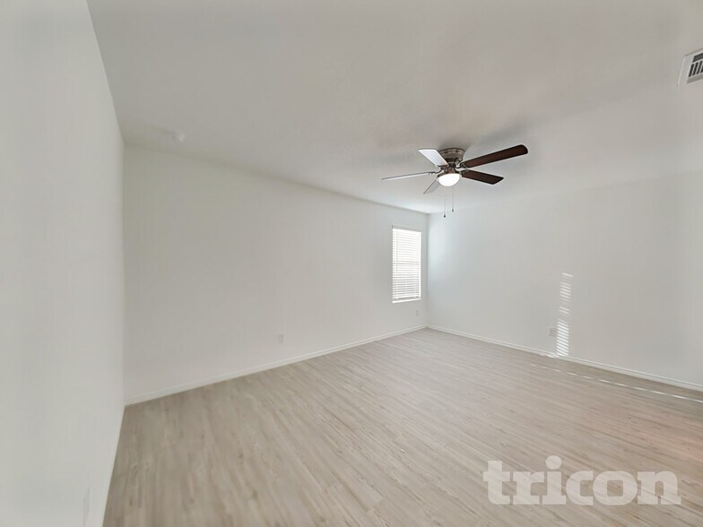 Building Photo - 12911 Hyssop Mdw