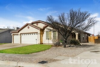 Building Photo - 833 Deming Meadows Dr NE