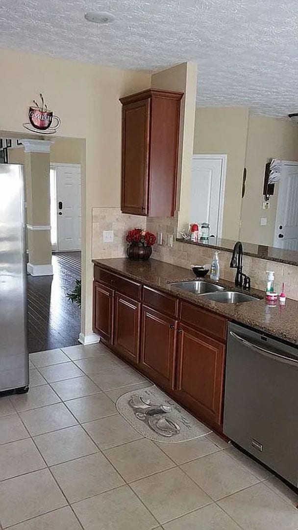 Building Photo - NE-Columbus & Ft Benning-4 Bedrooms & 2.5 full Baths