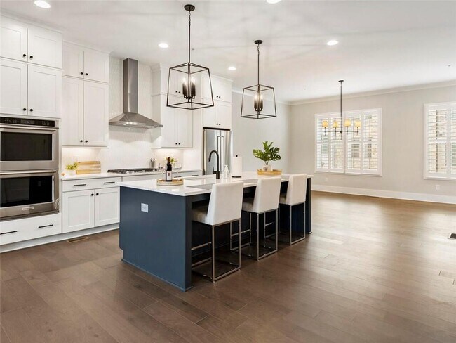 Building Photo - 355 Chiswick Cir