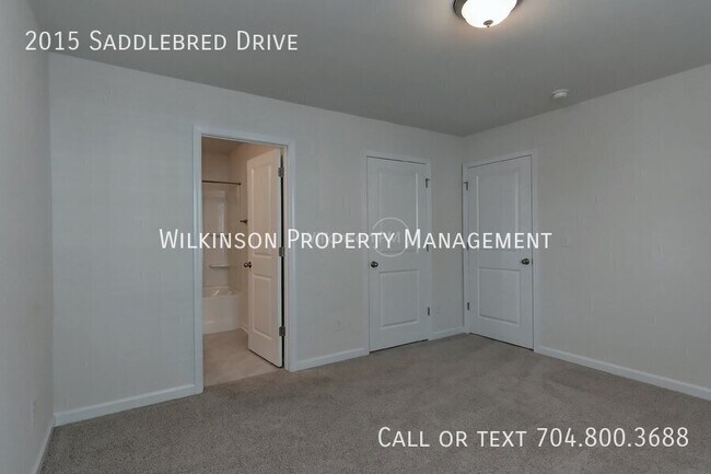 Building Photo - 2015 Saddlebred Dr