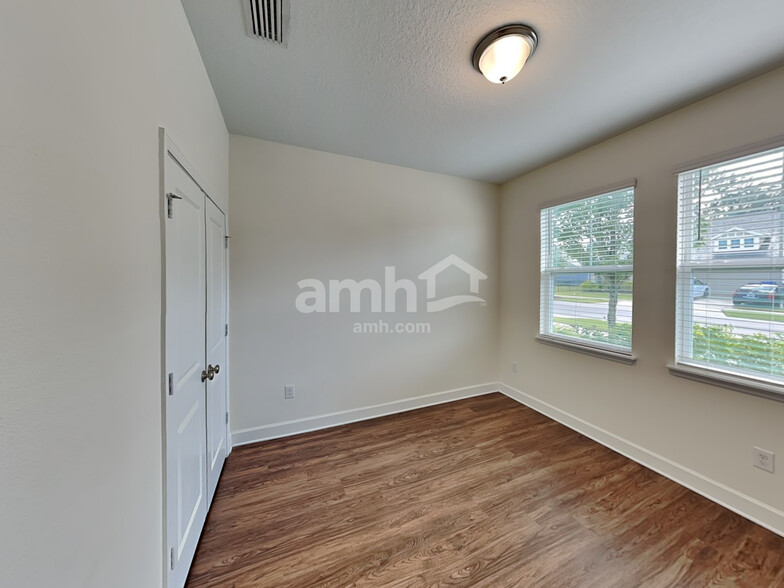 Building Photo - 6614 Hidden Rose Pl