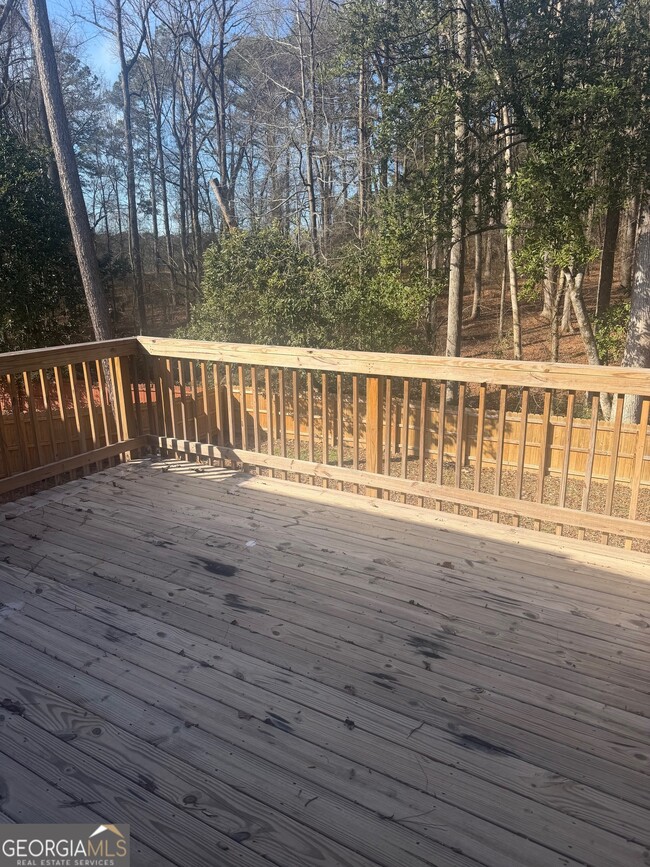 Building Photo - 261 Graymist Path SW