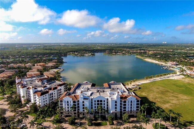 Building Photo - 10733 Mirasol Dr