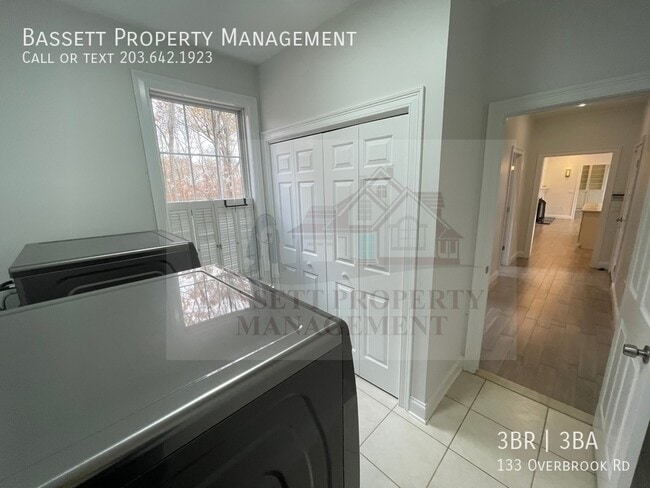 Building Photo - 133 Overbrook Rd