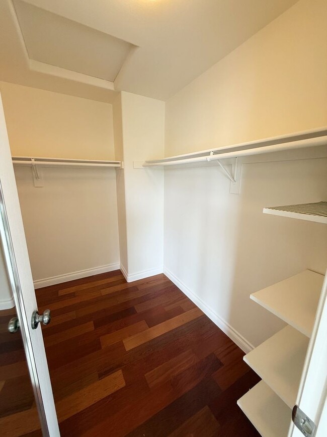 Building Photo - 4 Bed/3 Bath Home for Rent in Carmel Valley!