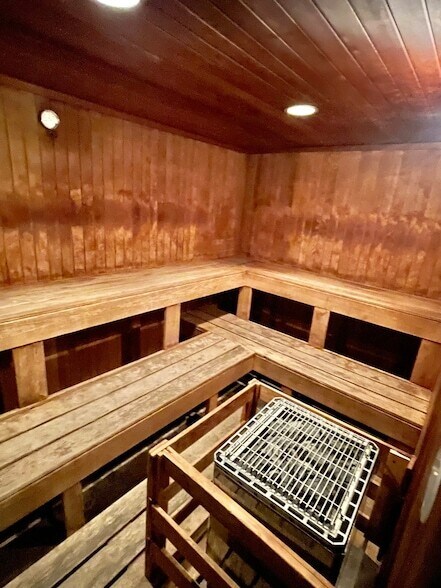 Building Photo - 440 N Wabash Ave