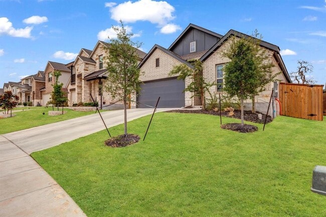 Building Photo - 1321 Morning View Rd