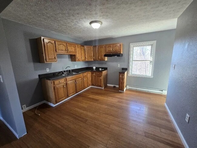 Building Photo - 122 Wallace Ct