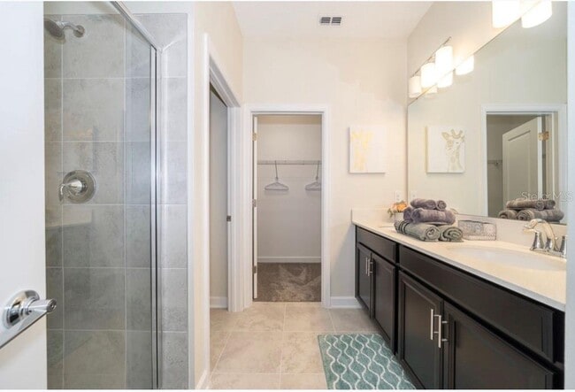 Building Photo - 8817 Beth Page Ln