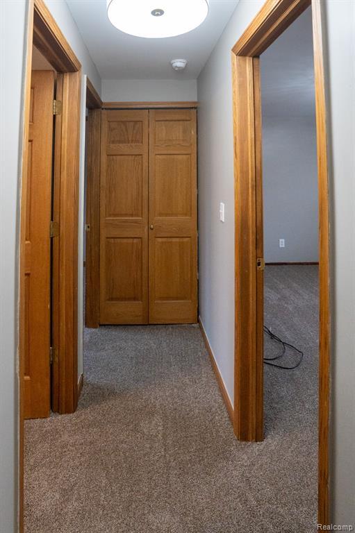 Building Photo - 1555 E South Blvd