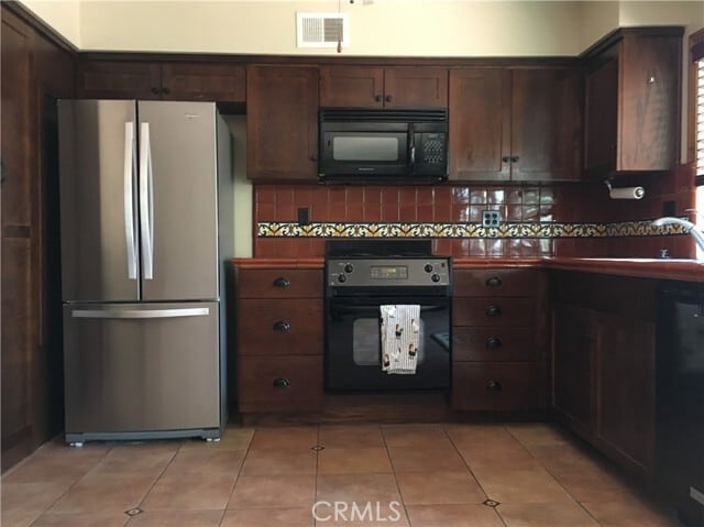 Building Photo - 4210 Via Largo