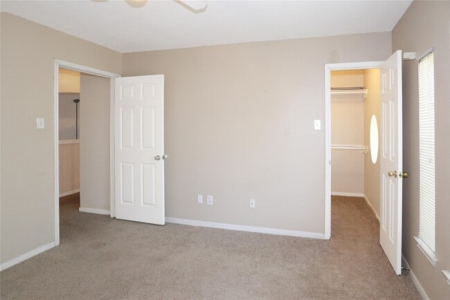 Building Photo - 23207 Olive Ridge Ct