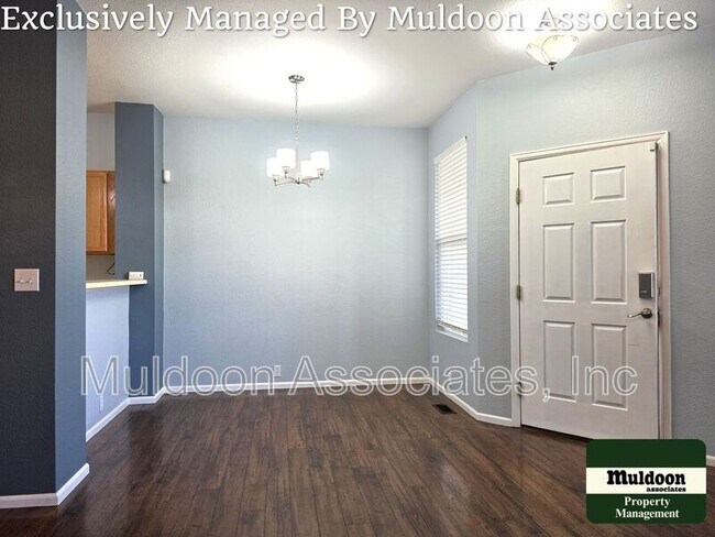 Building Photo - 6017 Ensemble Heights
