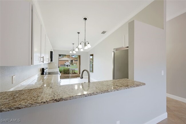 Building Photo - 6474 Royal Woods Dr