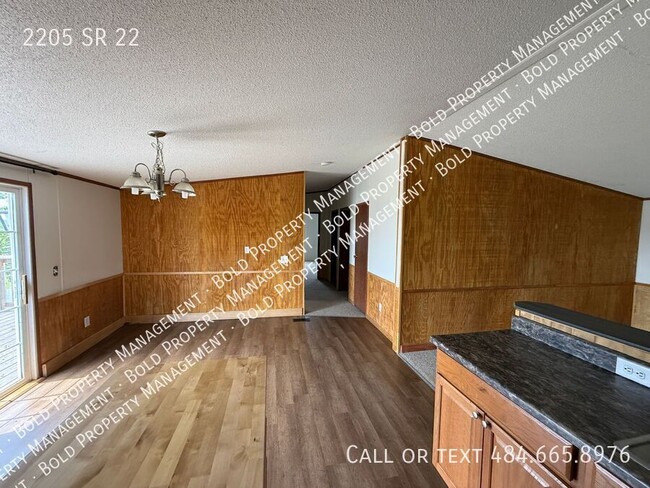 Building Photo - 2205 SR 22