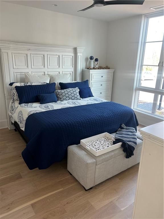 Building Photo - 360-362 2nd St