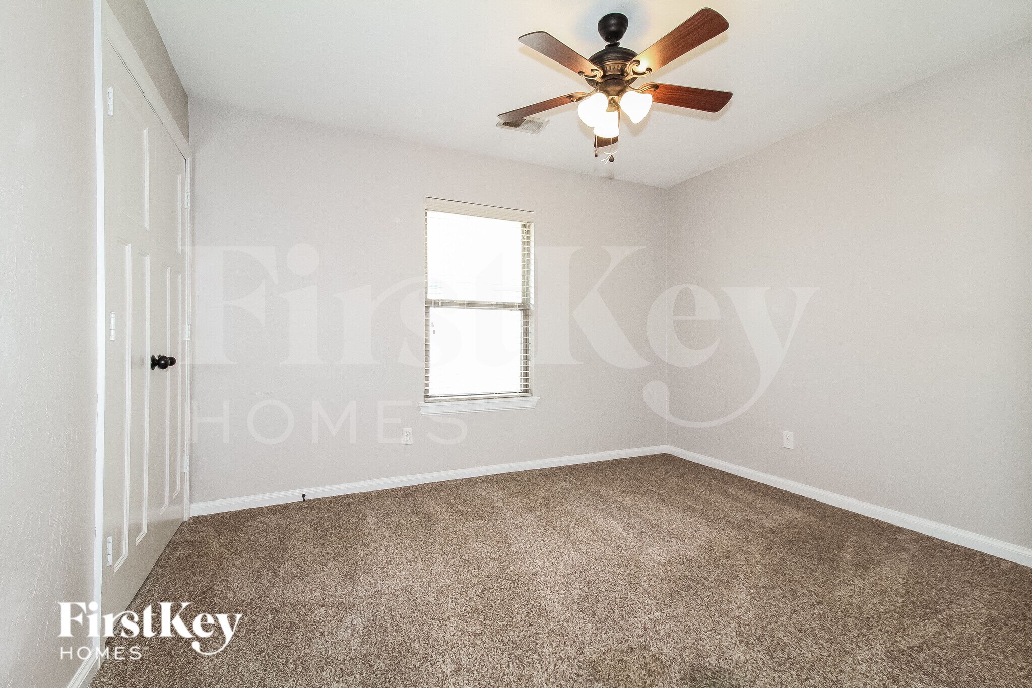 Building Photo - 304 SW 171st St