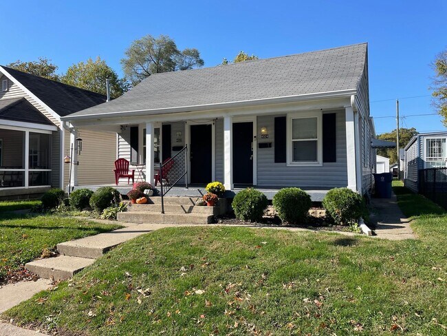 Primary Photo - South Broad Ripple Two Bedroom Bungalow