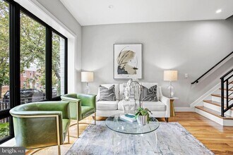 Building Photo - Modern, spacious 2BR 2BA near Union Market