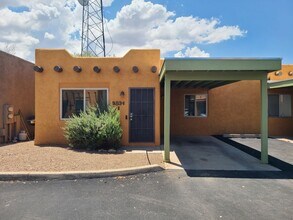 Building Photo - 2831 N Estrella Ave