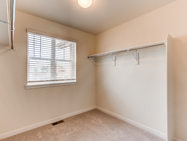 Building Photo - 678 176th Ave