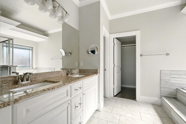 Building Photo - 4102 Forrest Creek Ct
