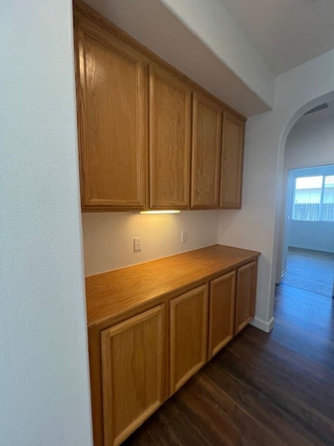 Building Photo - Single Story 3 Bedroom Home in Lincoln Acr...