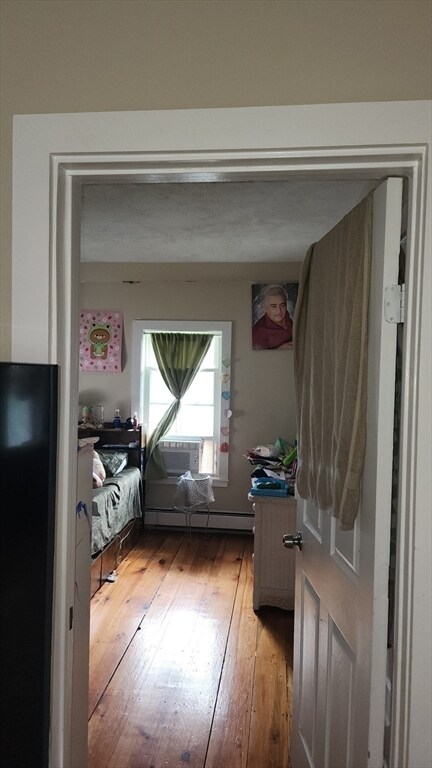 Building Photo - 29 Bicknell St