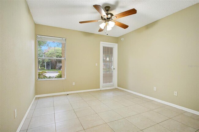 Building Photo - 5156 Conroy Rd