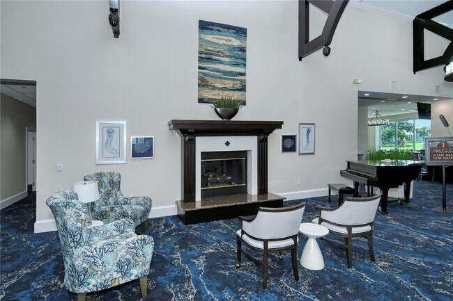 Building Photo - 9320 Clubside Cir