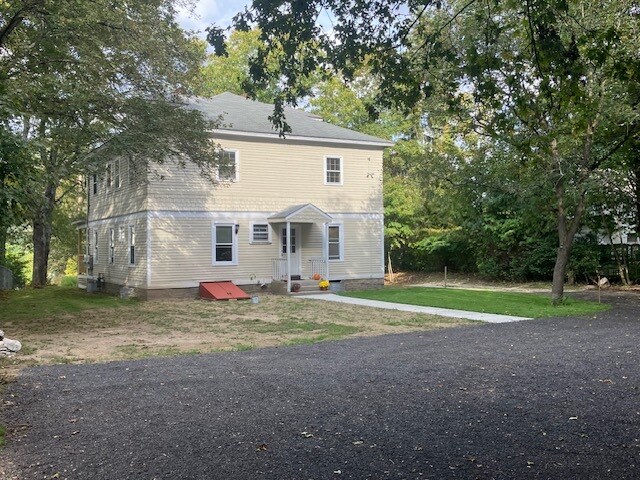 Building Photo - 353 Windham Rd