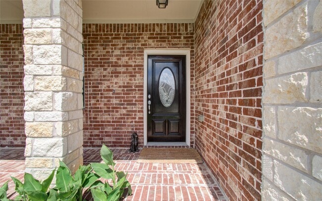 Building Photo - 12319 Gatewood Dr