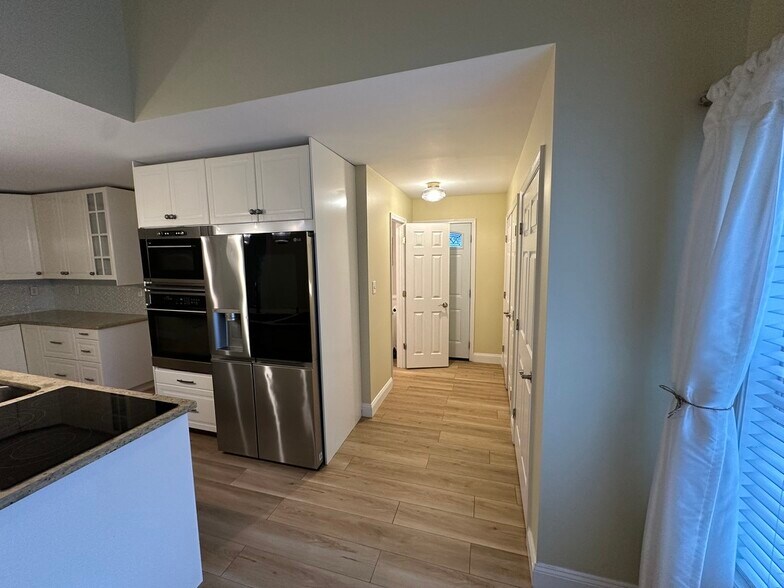 First Floor Kitchen - 5605 Eagle Lake Dr