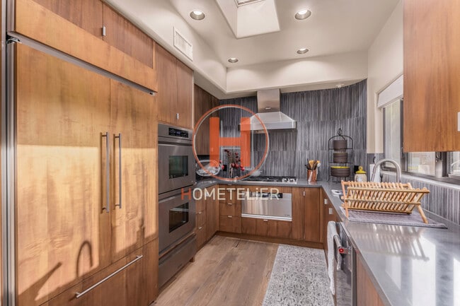 Building Photo - 6711 E Camelback-23