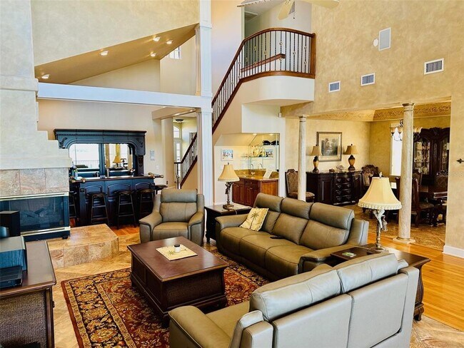 Building Photo - 202 Sand Key Estates Dr