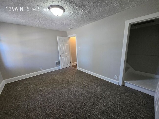 Building Photo - 1396 N 5th St