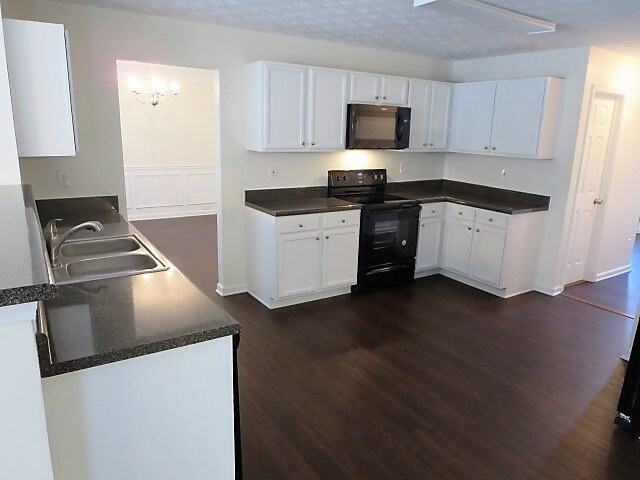 Building Photo - 354 Cobblestone Ct