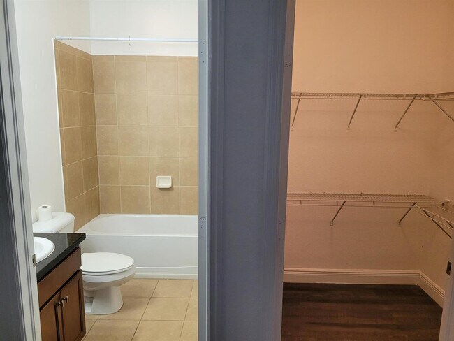 Building Photo - $3,400MONTHLY;2578 SW 119TH WAY MIRAMAR, F...