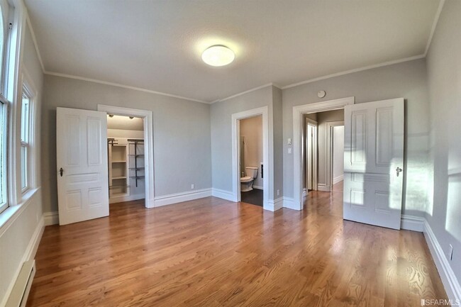 Building Photo - 1267 9th Ave