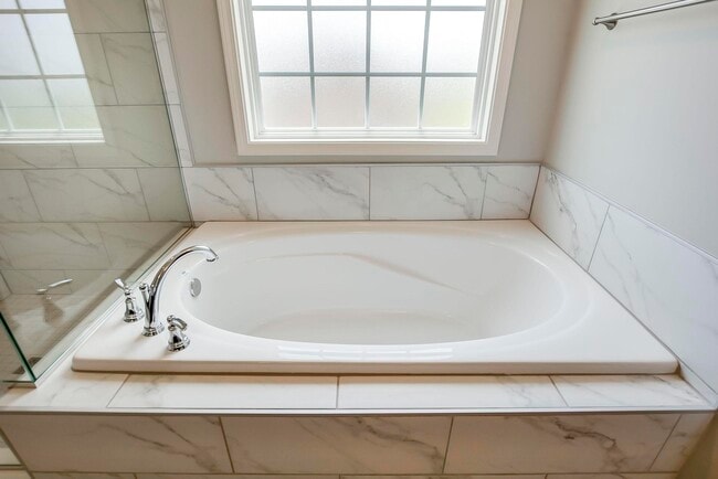 Building Photo - 14236 Halden Ridge Way