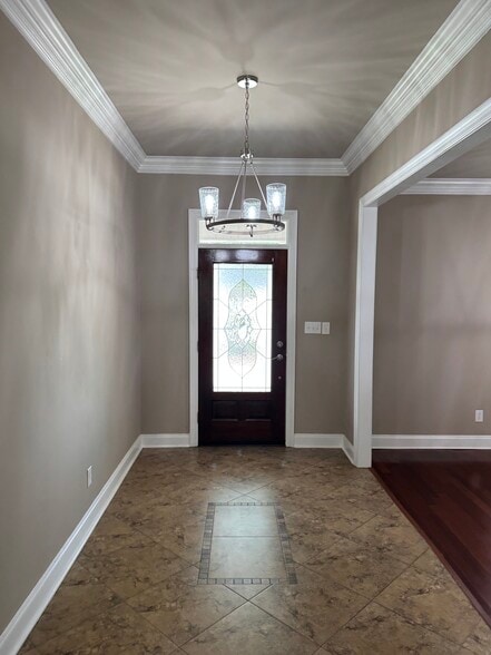 Building Photo - 72697 Diamondhead Dr N