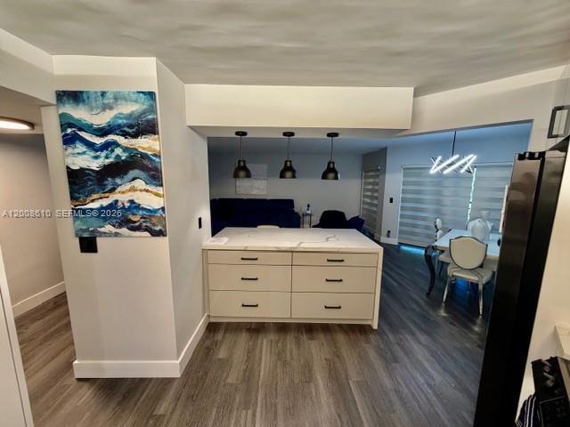 Building Photo - 5800 Camino Del Sol