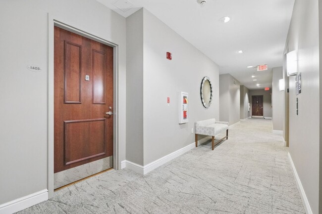 Building Photo - Welcome to Downtown Living with a view